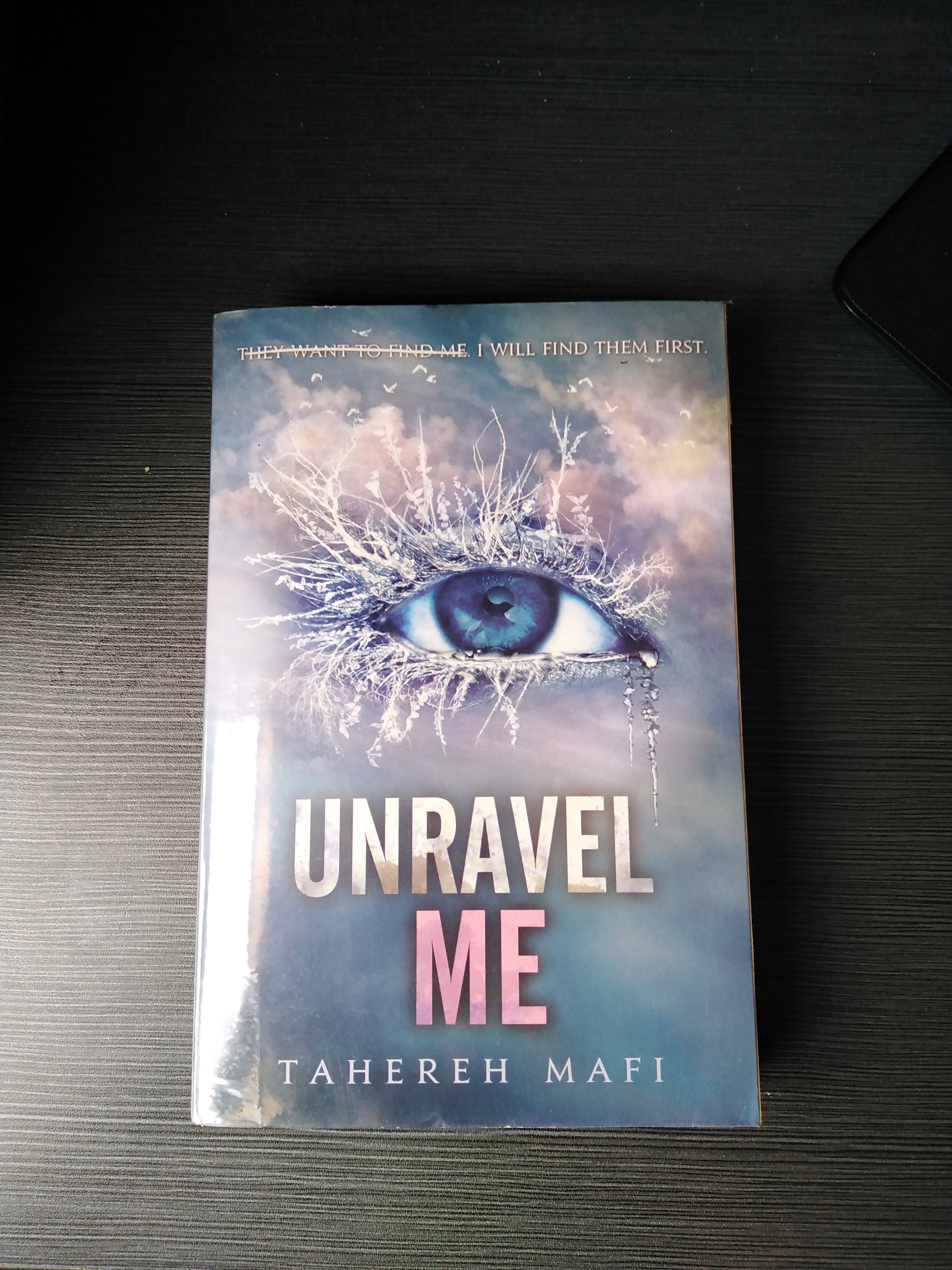 Unravel Me By Tahereh Mafi Books Books On Carousell