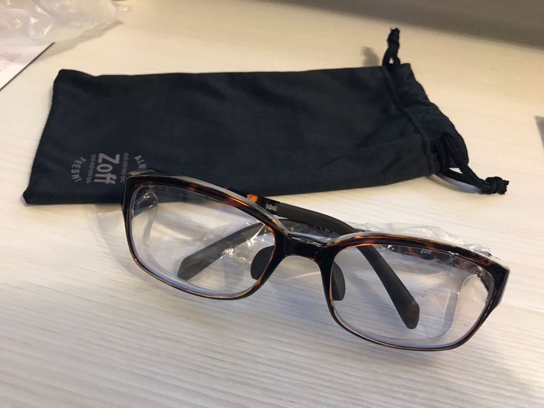 全新zoff 防花粉眼鏡 無度數 Size S 連布袋 女裝 女裝配飾 Carousell