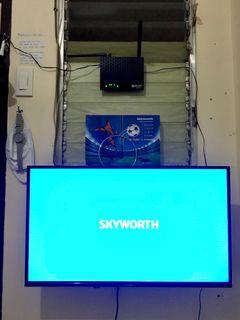 32" SKYWORTH-LED BASIC TV ( 3 months old)