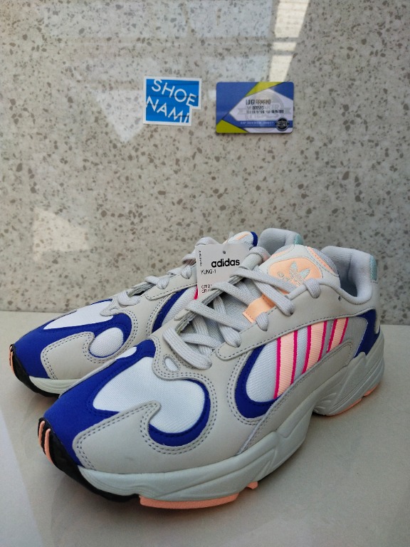 kruipen Woedend vermijden adidas YUNG-1 'WHITE/BLUE/PINK', Men's Fashion, Footwear, Sneakers on  Carousell