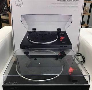 AT-LP3 Turntable
