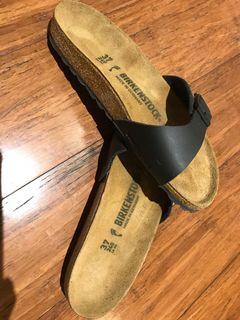 Birkenstock Madrid slides