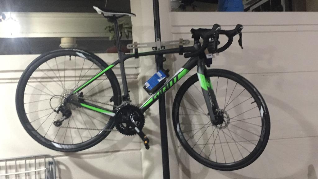Giant Contend SL 1 2018 Size S Sports Equipment Bicycles Parts Bicycles on Carousell
