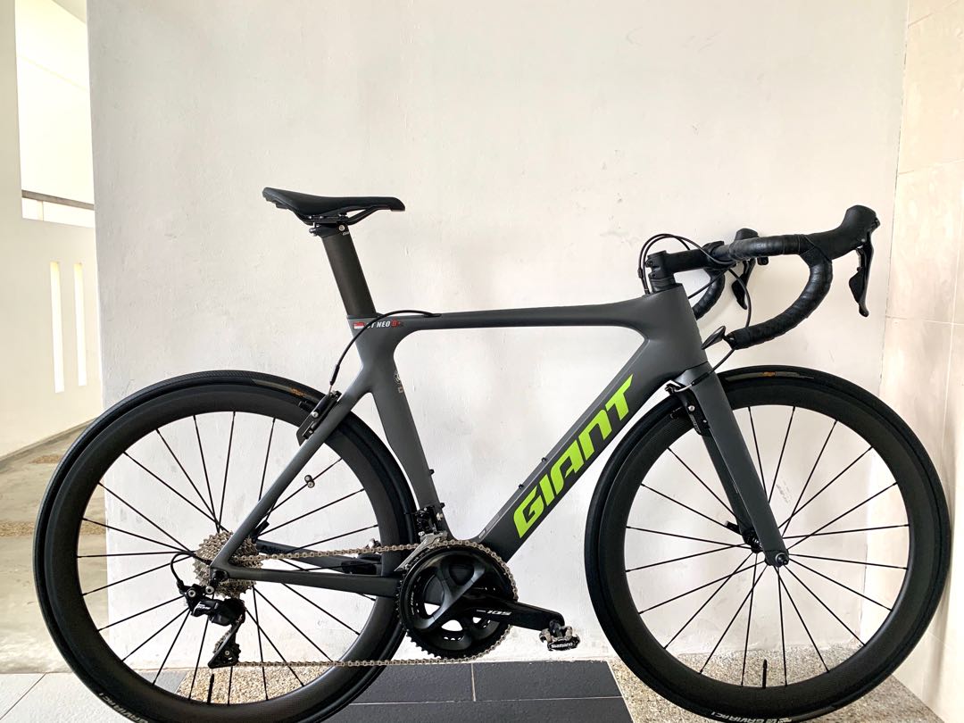 Giant Propel Advanced 2 2020 M Size Sports Equipment