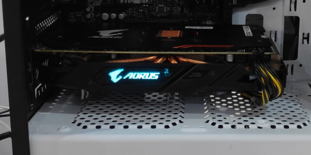 Gigabyte aorus top rx 580 8gb