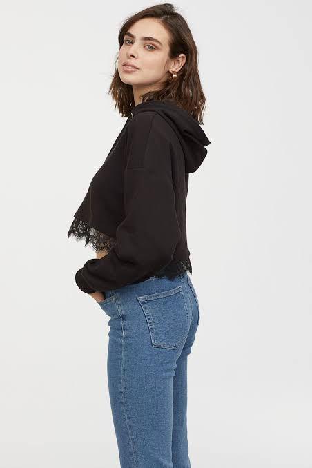 short hooded top