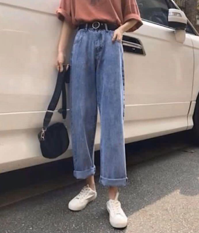 mom jeans wide leg