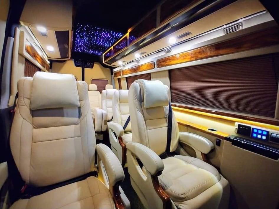 Hyundai h350 customized best sale interior