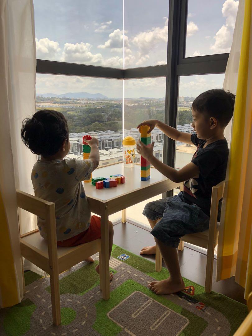 Lätt children's table with 2 chairs sales