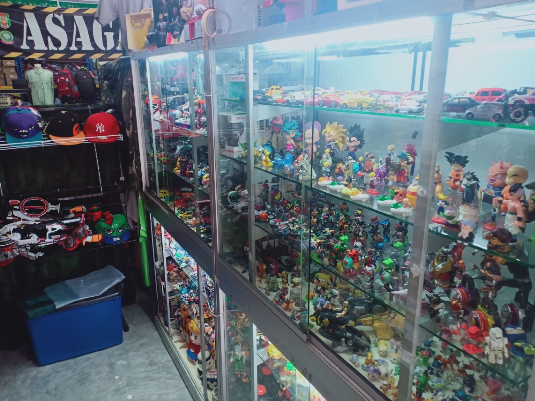Kedai toys store