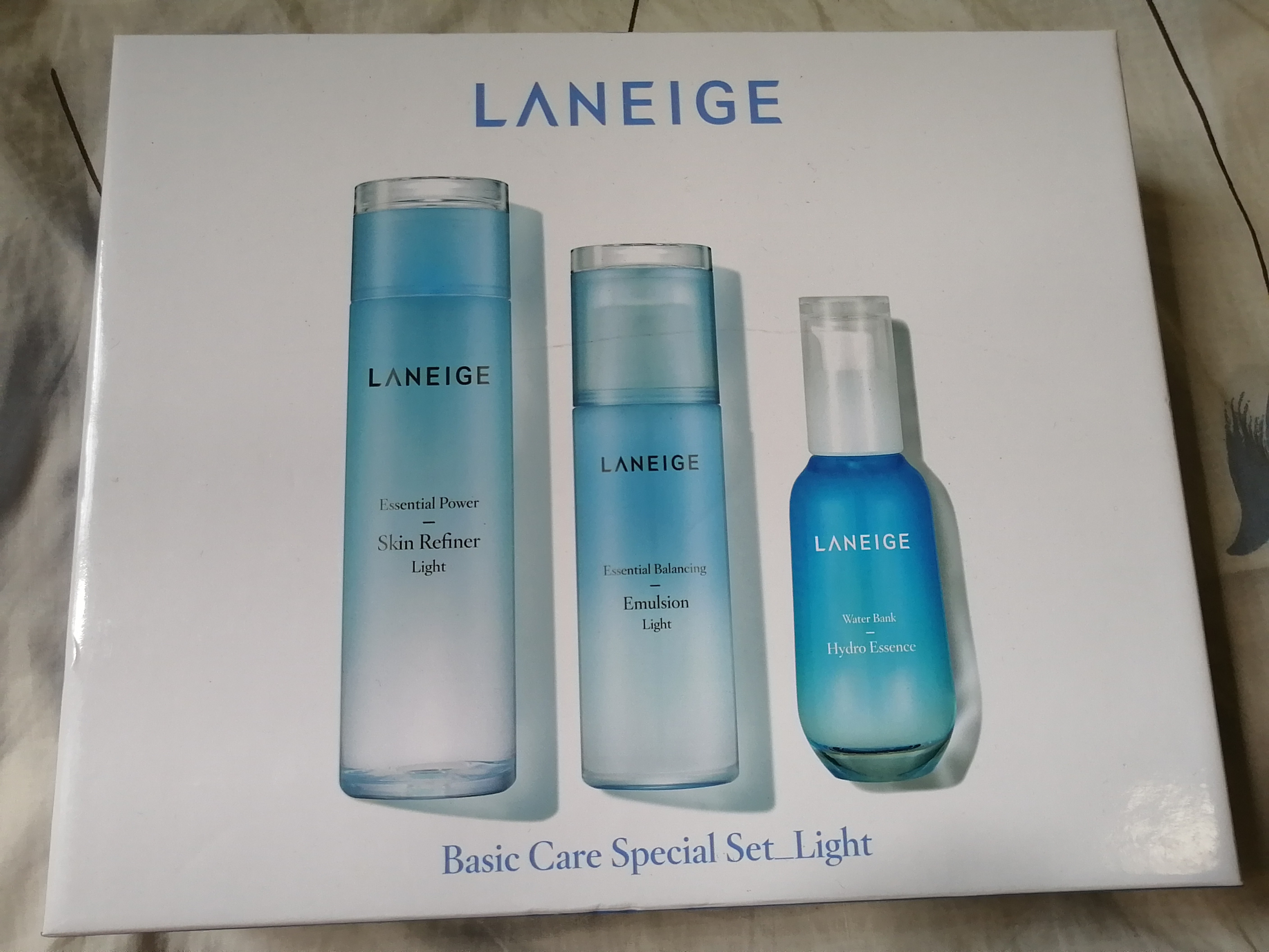 laneige basic care light