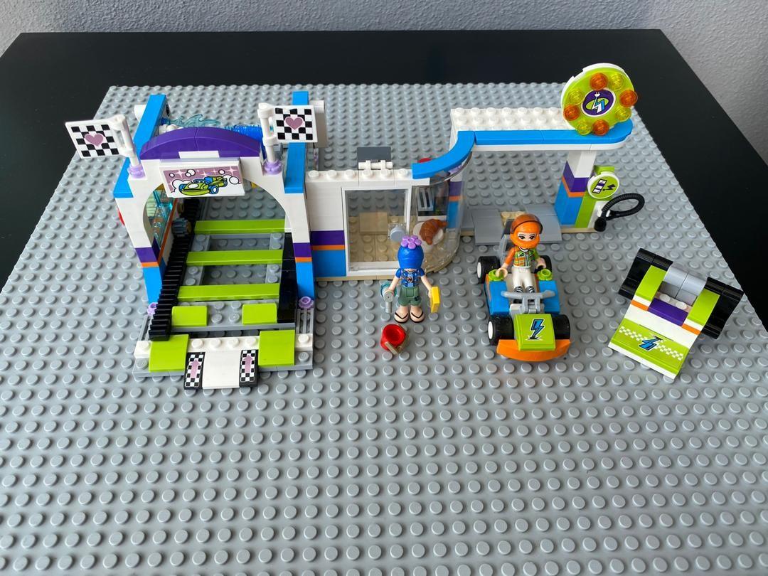 lego friends spinning brushes car wash