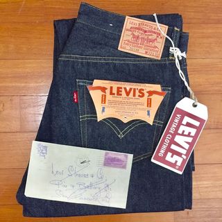 (Category: ) located in . Submitted by sundaygoods (Listing ID 1020803116, Image 1). Description: .