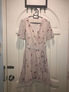 (Category: ) located in . Submitted by cinnamonnrollss (Listing ID 1020965016, Image 1). Description: .