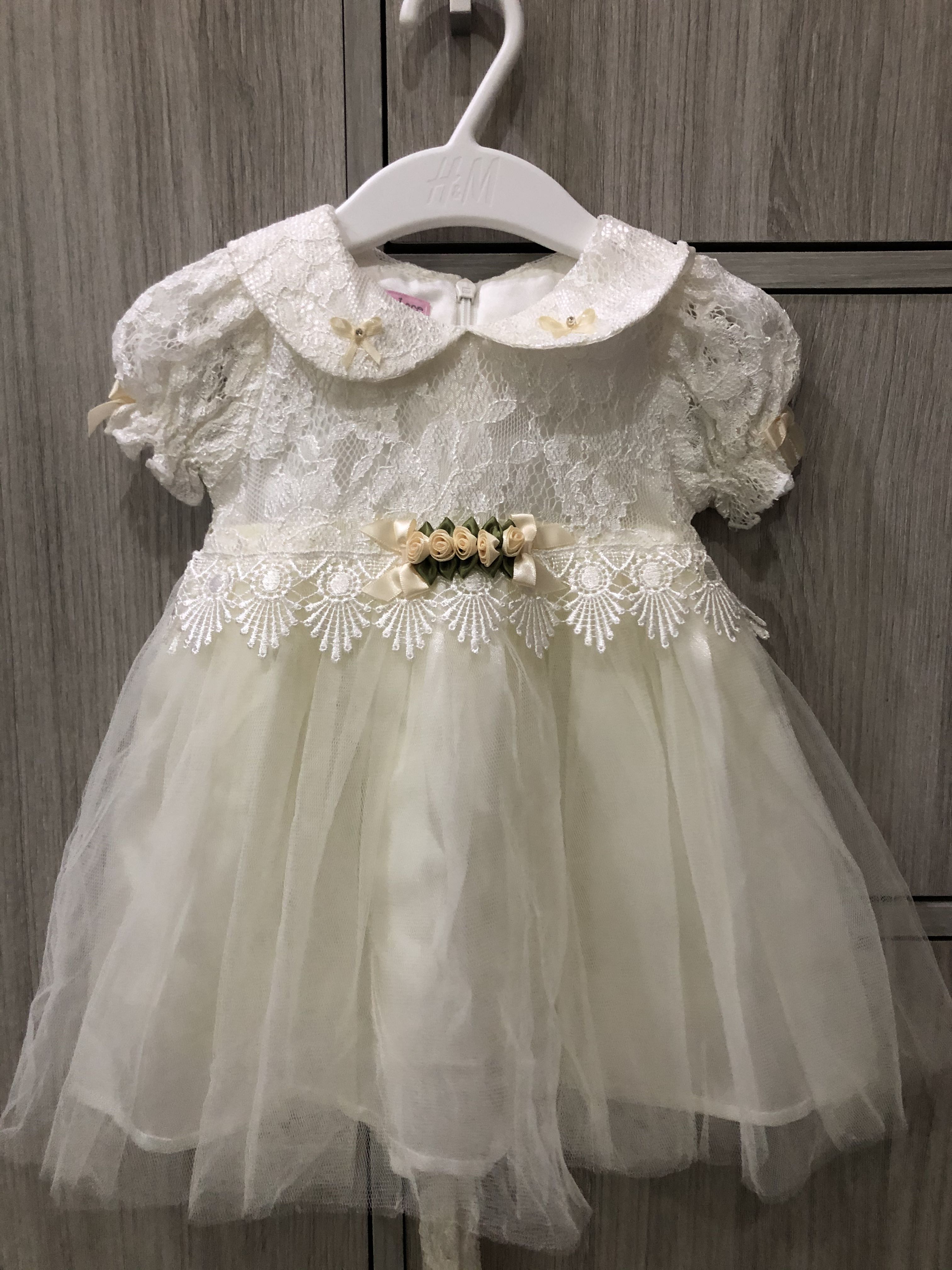 Lovely lace baby dress online