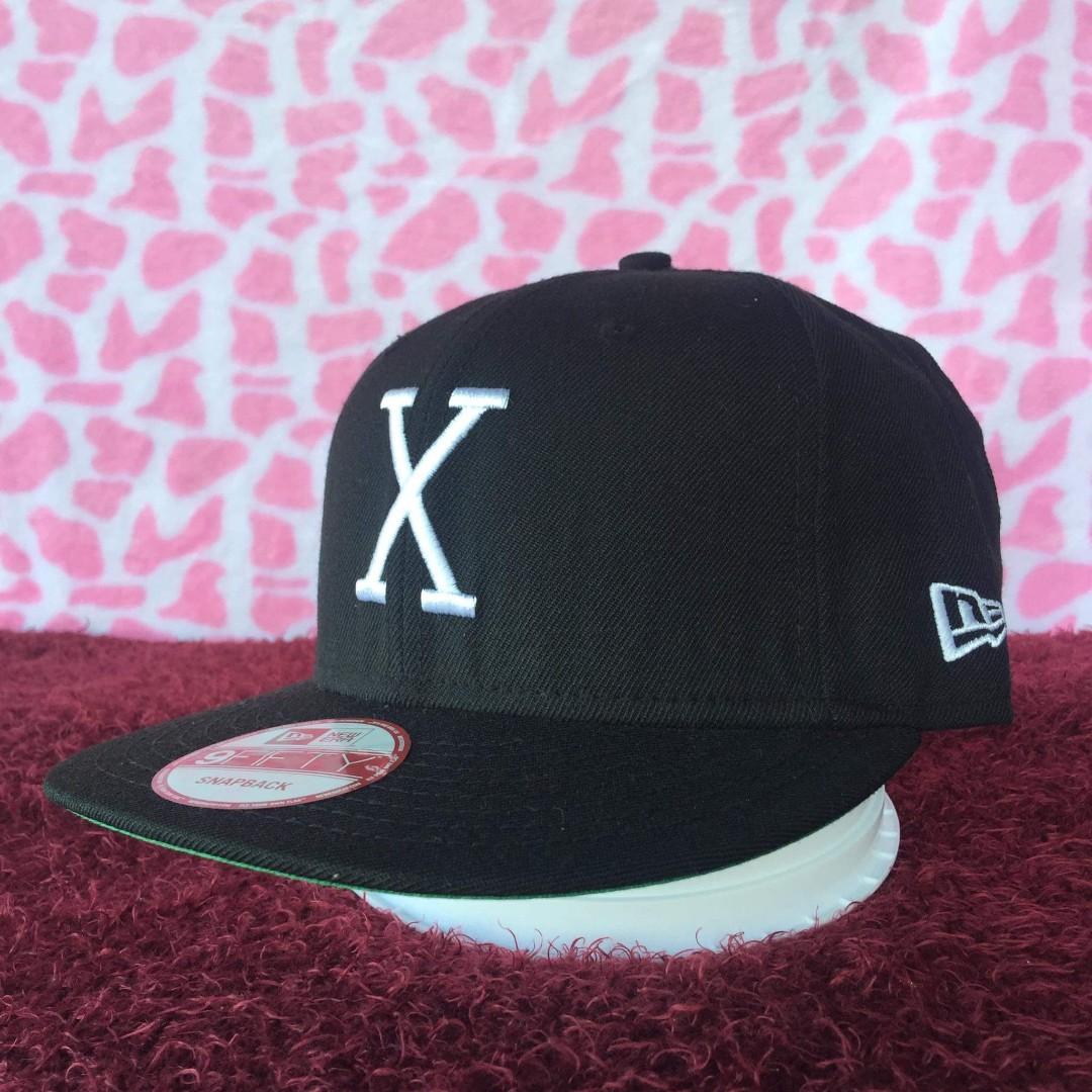 Malcolm x snapback mitchell and ness online