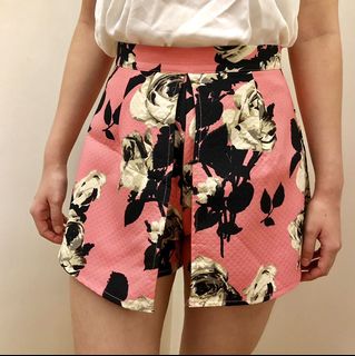 （分類：）位於 。 由 closet_bae 提交（商品編號 1020938419，圖片 1）。簡介： 。