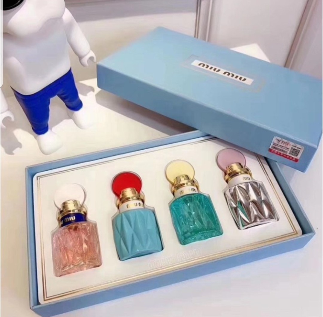 Miu miu perfume gift set store