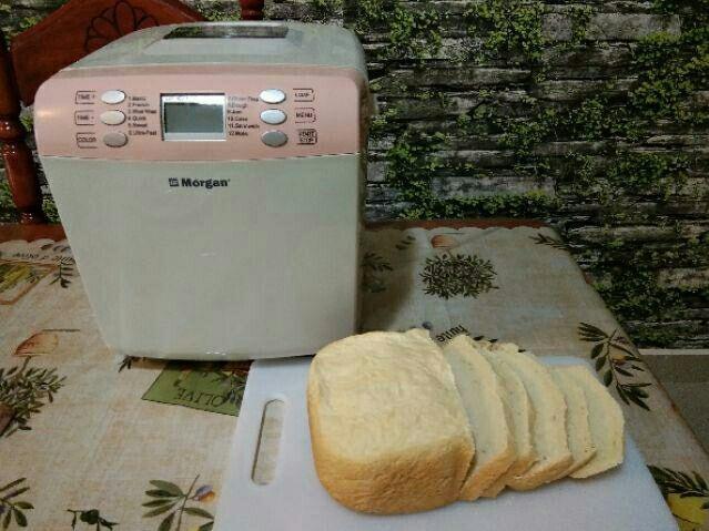 Morgan Bread Maker Mbm1020 2 0lb Kitchen Appliances On Carousell