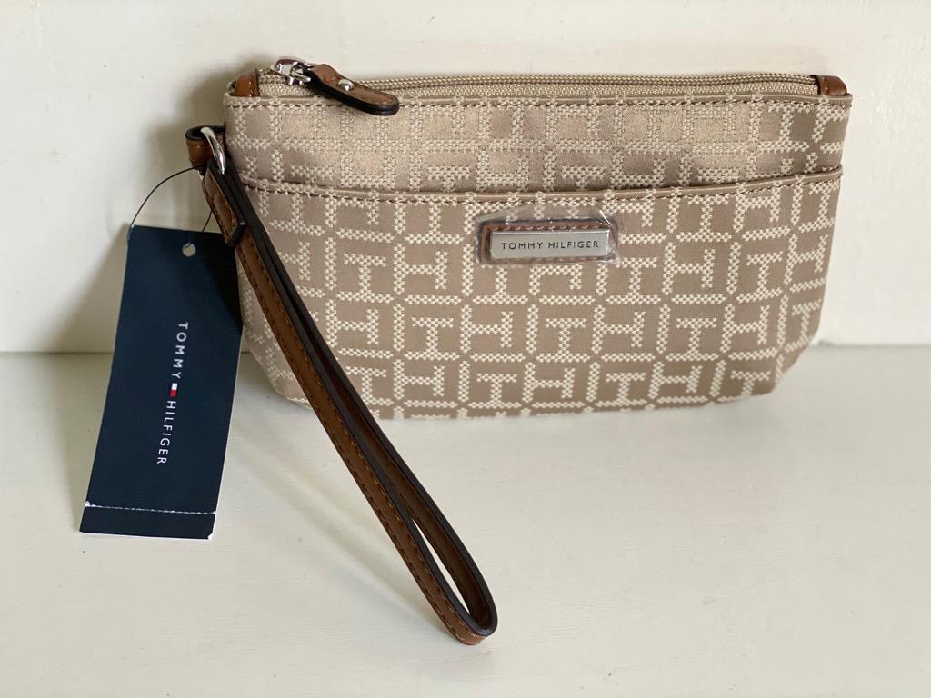 Tommy wristlet cheap