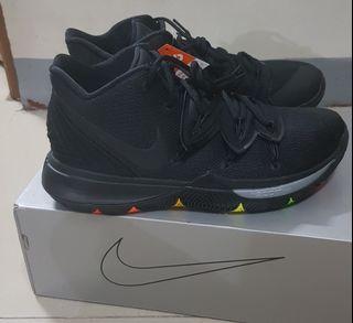Men 's Nike Kyrie 5 Duke PE Shoes Game Royal Black eBay