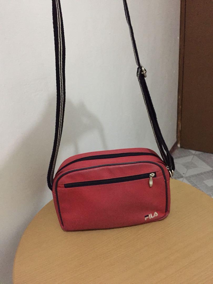Fila sling bag shop price original