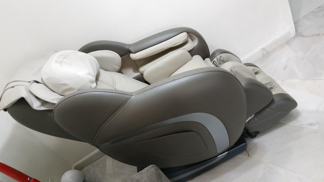 Osim uAstro Zero Gravity Massage Chair