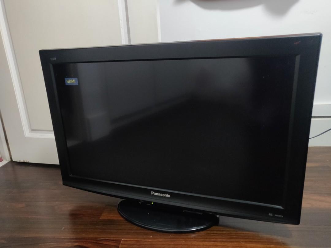 Panasonic Viera 32inch TV, TV & Home Appliances, TV & Entertainment, TV on  Carousell