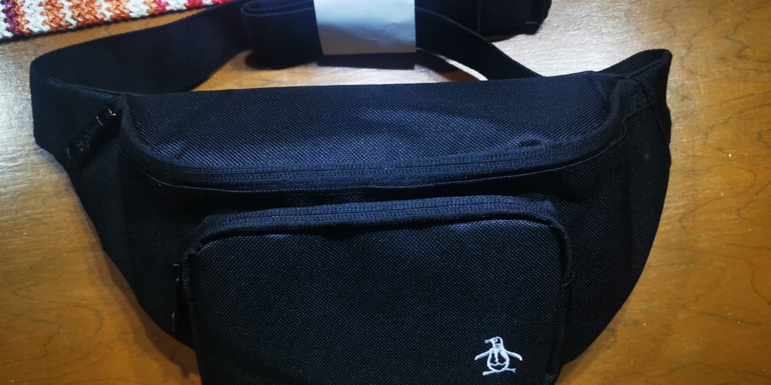 Penguin shop bum bag