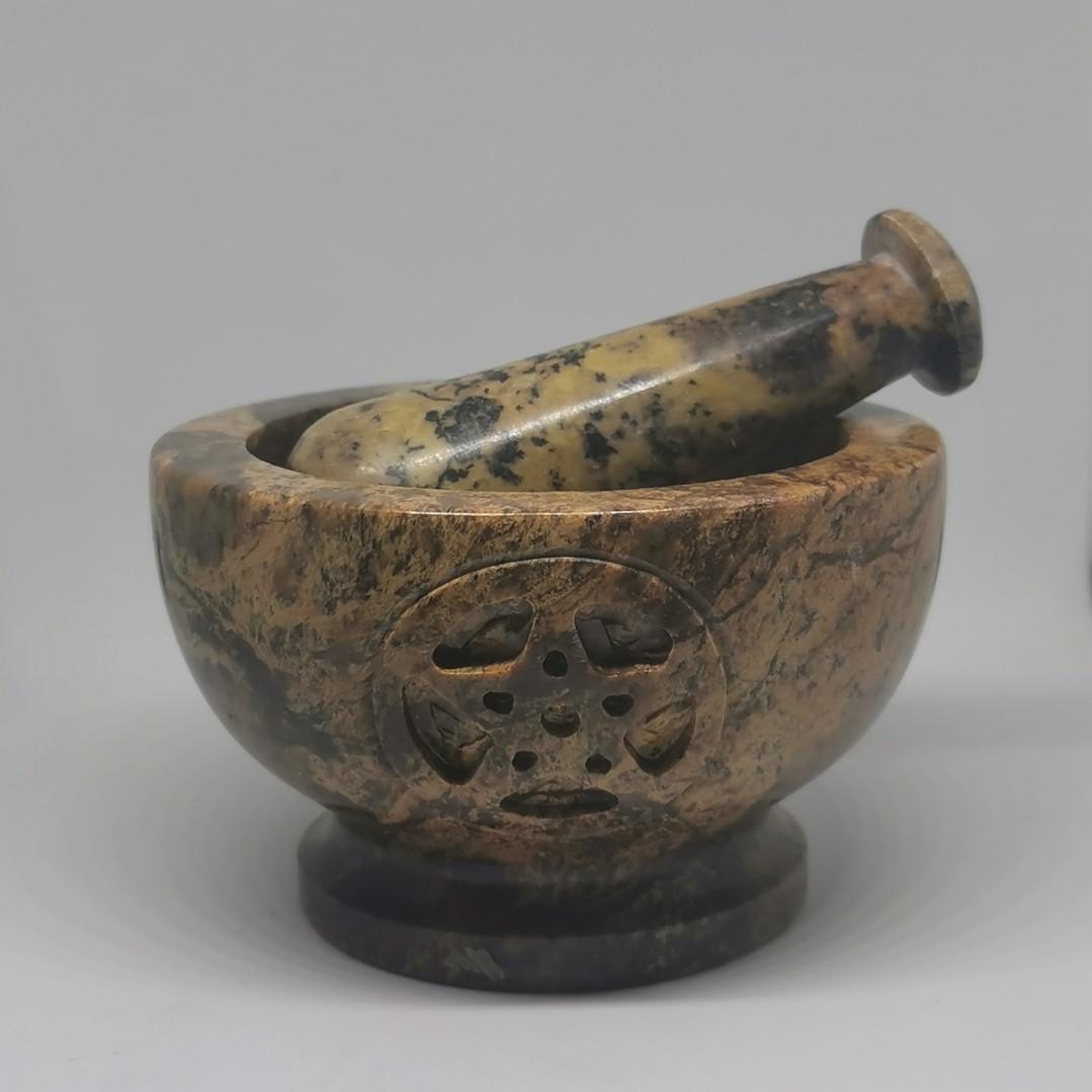 Pentacle Knot Mortar & Pestle (Category: Coffee & Tea Tableware) located in Cavite. Submitted by asianpretty (Listing ID 242704756, Image 1). Description: This Mortar & Pestle is made of real soapstone and is handmade in India. Mortar & Pestles are wonderful for grinding and mixing herbs, spices, resins and woods..