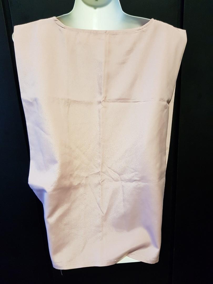 Pink Rectangular top (Category: Blouses) located in Singapore. Submitted by mintshopper (Listing ID 1020924909, Image 4). Description: Brand New. Cutting is nice. see pictures for measurements..