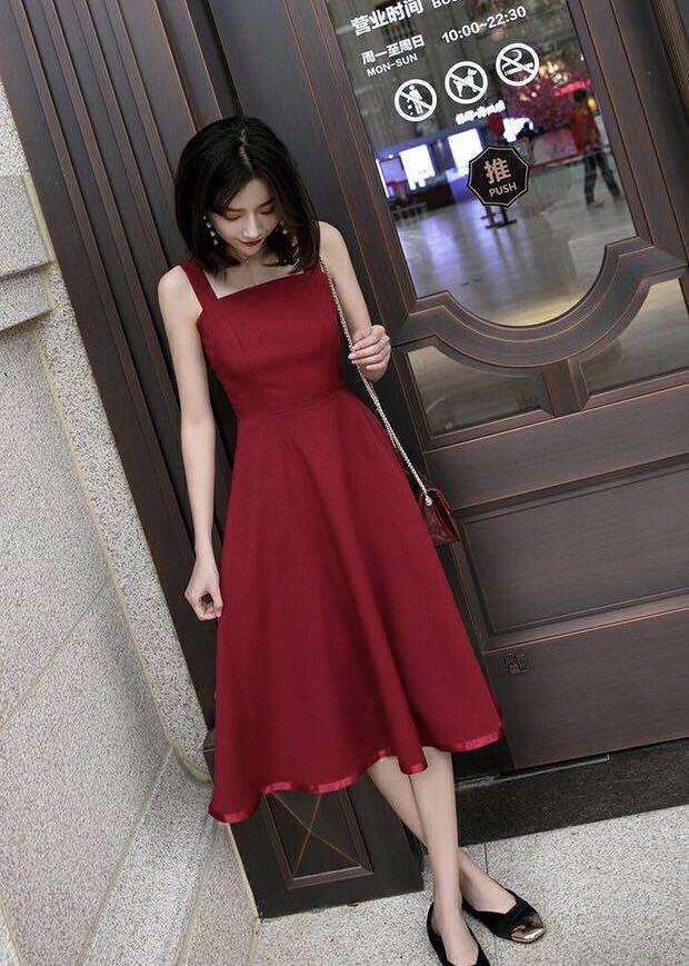 Red a deals line midi dress