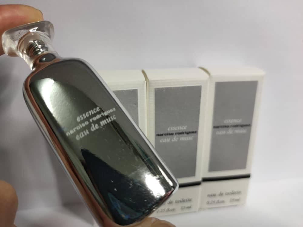 Essence eau best sale de musc