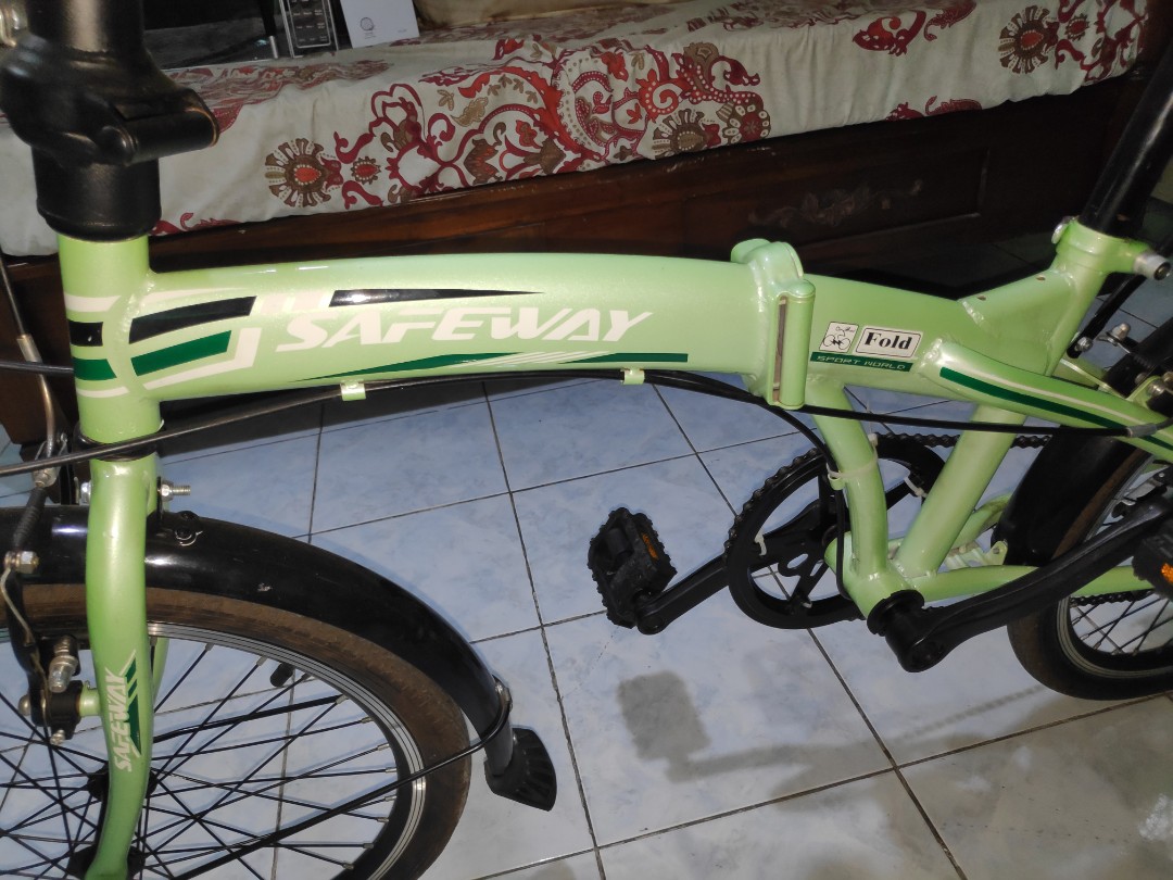 Safeway Folding Bike 7 speed Shimano shift Sports Equipment