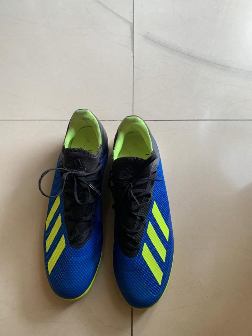 Sepatu Futsal Ori Adidas X 19 3 In Size 46 Fesyen Pria Sepatu Lainnya Di Carousell