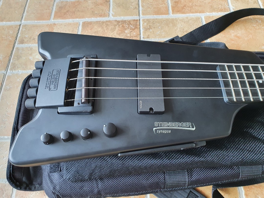 Steinberger Synapse 5 String Bass Hobbies Toys Music Media