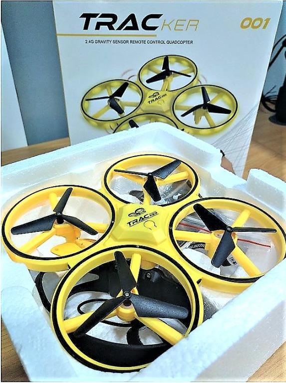 Tracker Drone 001 2.4GHz Gravity Sensor Remote Control Quadcopter
