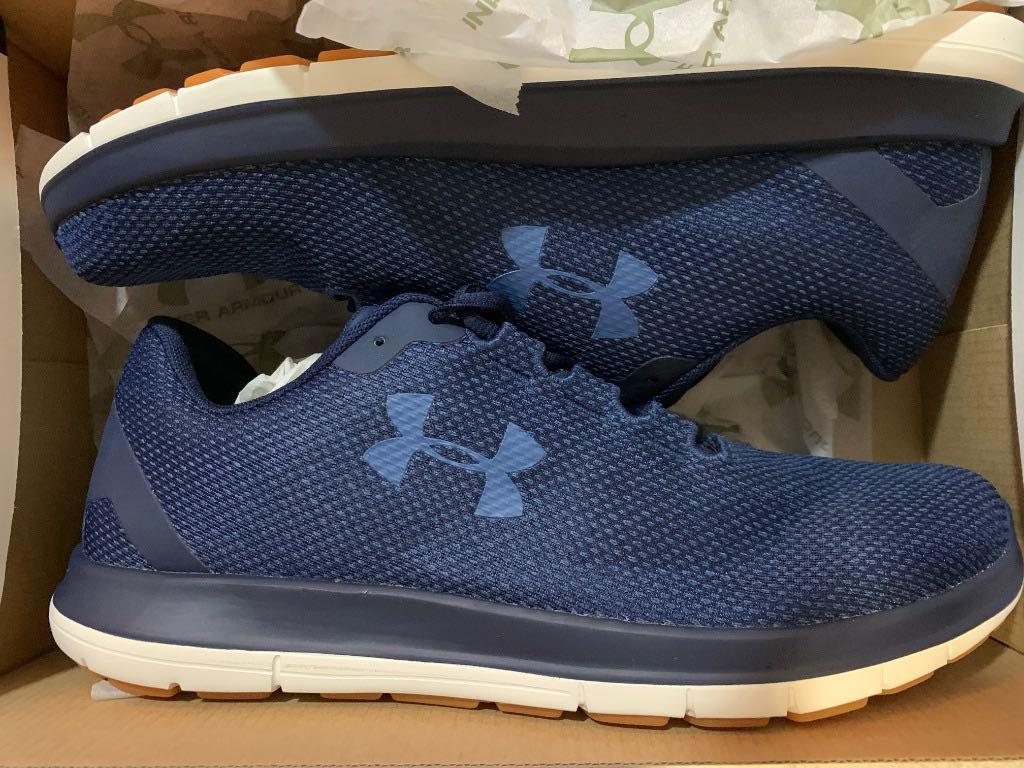 Under Armour Shoes Size US 10, Sports 