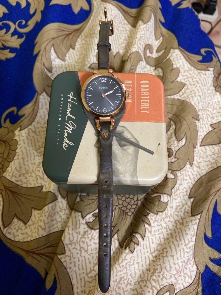 Used Fossil watch Women s Fashion Watches Accessories Watches on Carousell