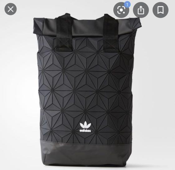 adidas bag triangle