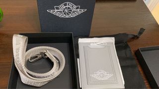（分類：）位於 。 由 slaurent 提交（商品編號 1021066859，圖片 1）。簡介： 。