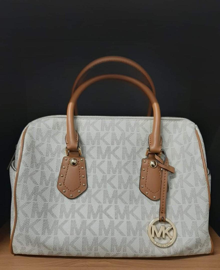 mk speedy bag