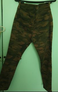 (Category: ) located in . Submitted by chona_gg_299 (Listing ID 1021055383, Image 1). Description: .