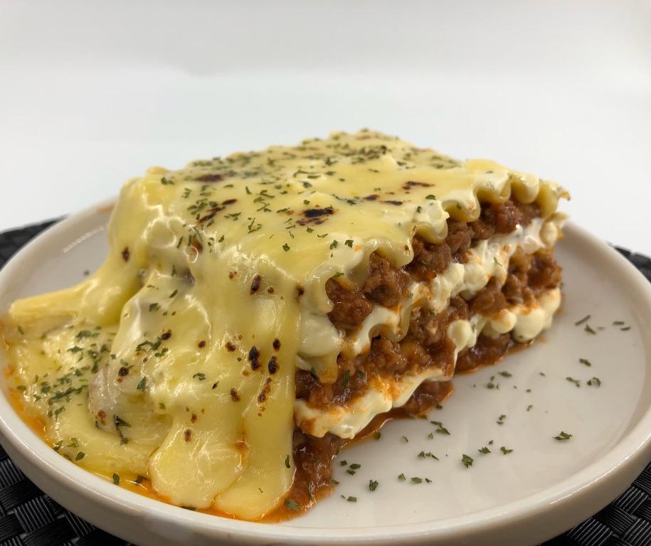 Cheesy Baked Lasagna (Category: Local Eats) located in Makati City. Submitted by webreader (Listing ID 1021180537, Image 1). Description: Cheesy Baked Lasagna Delivery Coverage: Mandaluyong, Pasig, Makati, Paranaque, Muntinlupa, Quezon City, Pasay and Cavite Prices: Sampler – 400 (1-2 servings) Sharing – 750 (2-4 servings) Family – 1,300 (4-8 servings ).
