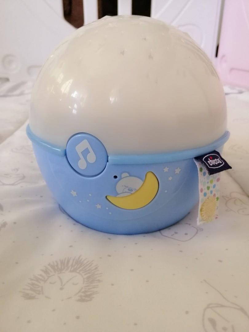 chicco next to me projector