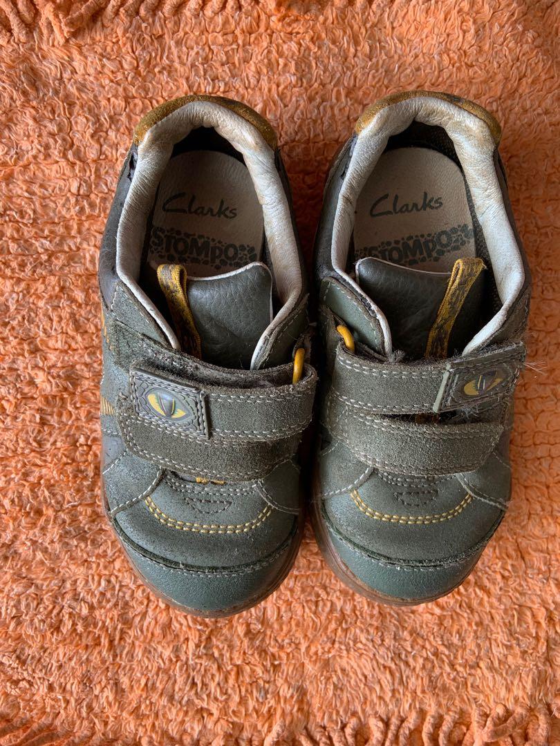 clarks baby first walking shoes