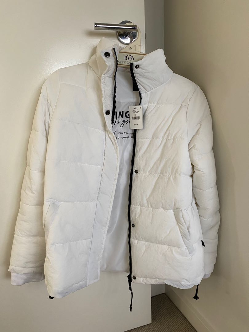 Cotton on puffer jacket white xs, Women