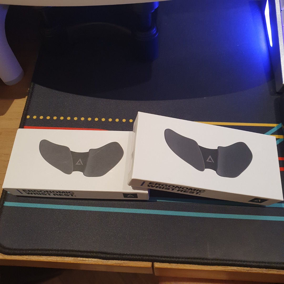 Deltahub Carpio Mouse Wrist Rest [Large Size], Computers & Tech, Parts