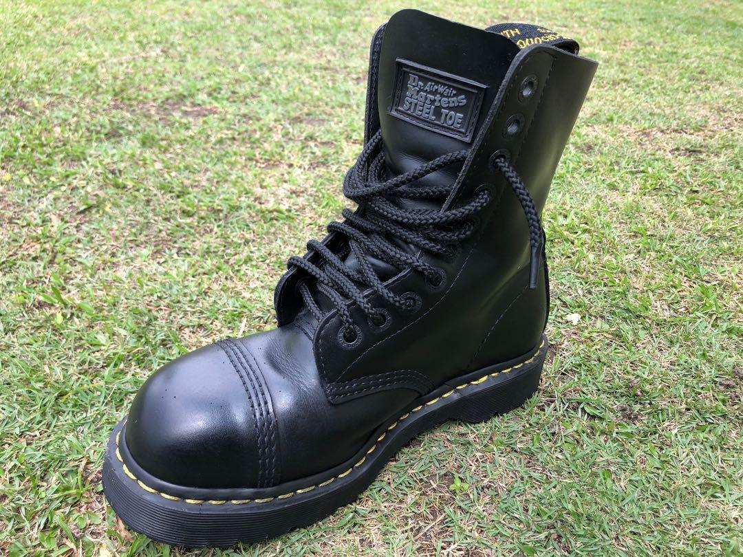 Dr airwair clearance martens steel toe