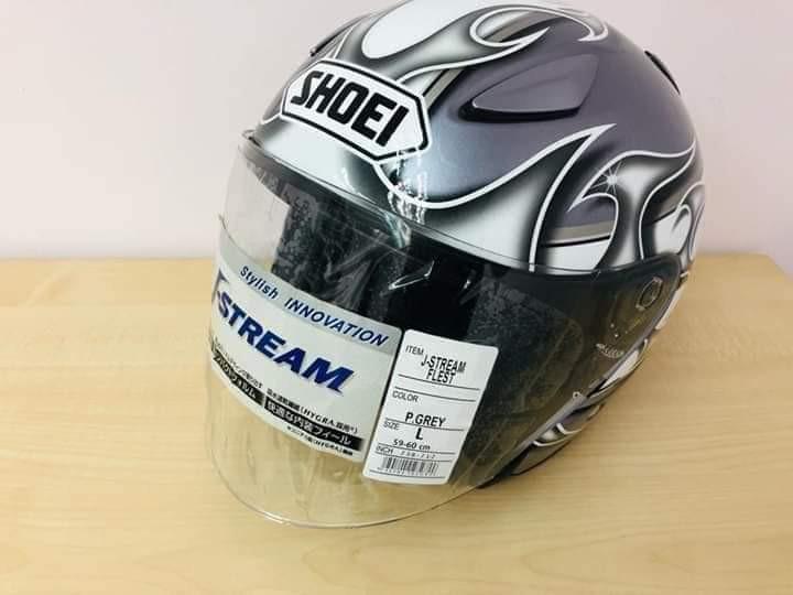 Helmet shoei jstream flest, Motorbikes on Carousell